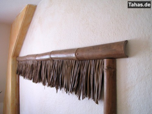 Bambusrohr mit Palmenblatt Schindeln NIPA zur Wanddeko Produktfoto